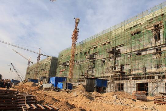 青海省副省長王黎明蒞臨曹家堡保稅物流中心工程現(xiàn)場(chǎng)視察工作